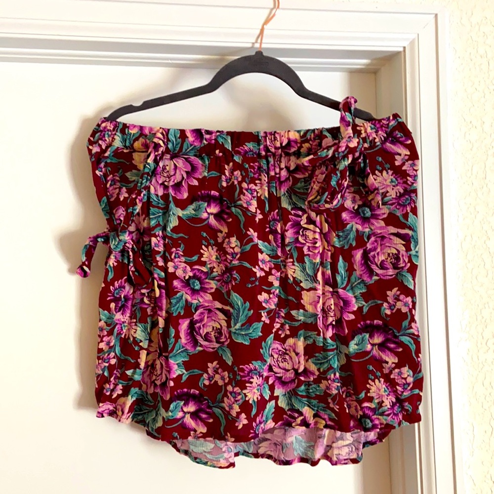 Vibrant Floral American Eagle Off the Shoulder Top